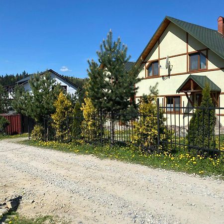 Chalet 888 Cottages Poljanytsja Eksteriør bilde