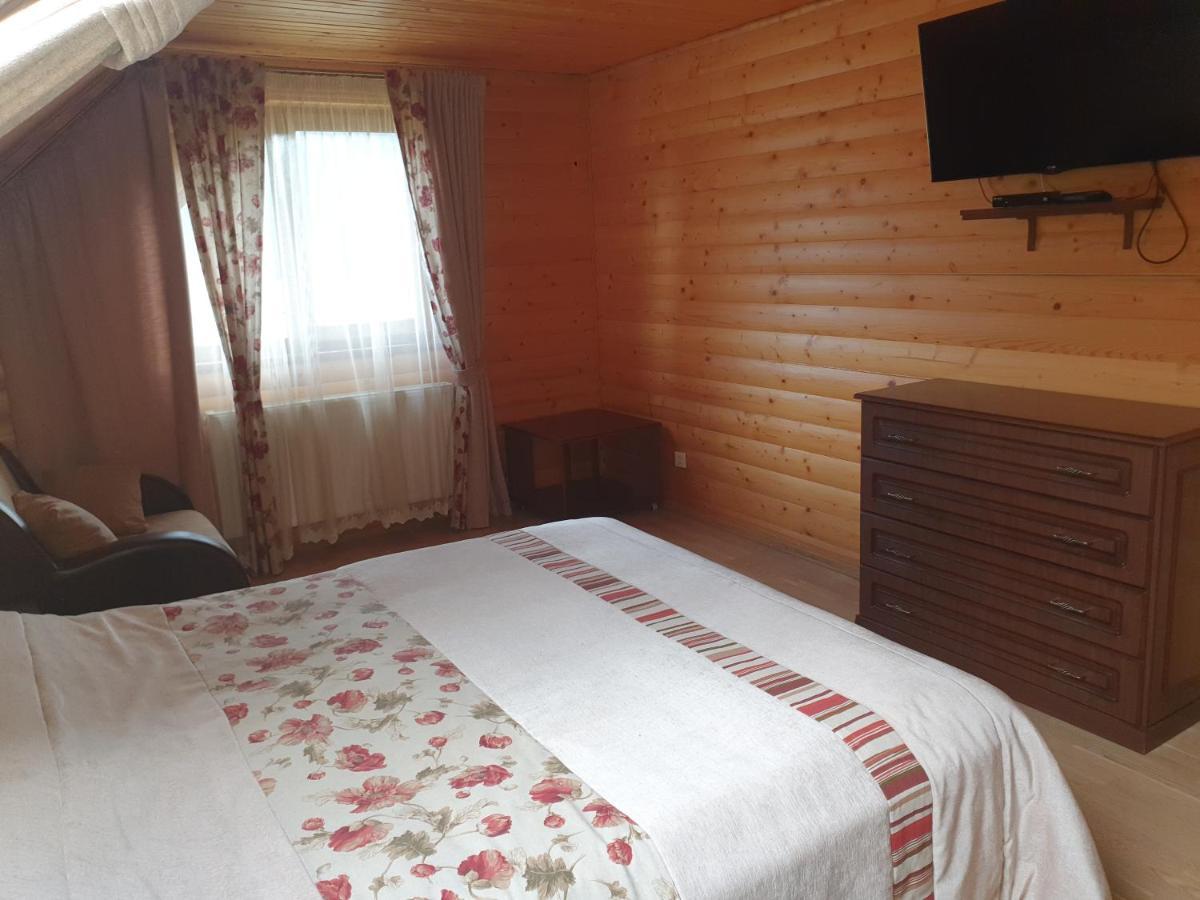 Chalet 888 Cottages Poljanytsja Eksteriør bilde