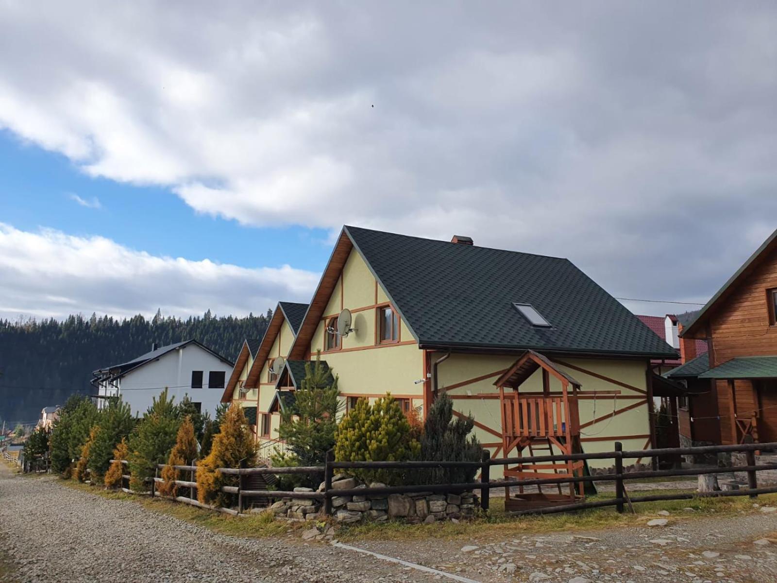 Chalet 888 Cottages Poljanytsja Eksteriør bilde
